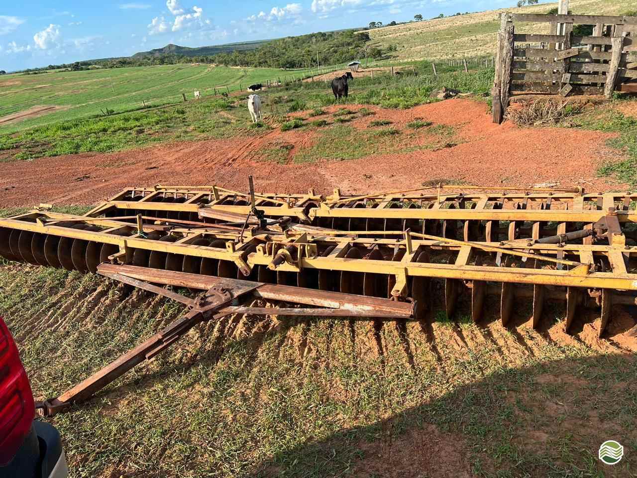 IMPLEMENTOS AGRICOLAS GRADE NIVELADORA NIVELADORA 68 DISCOS Terra Máquinas Concessionaria Stara - Primavera do Leste PRIMAVERA DO LESTE MATO GROSSO MT